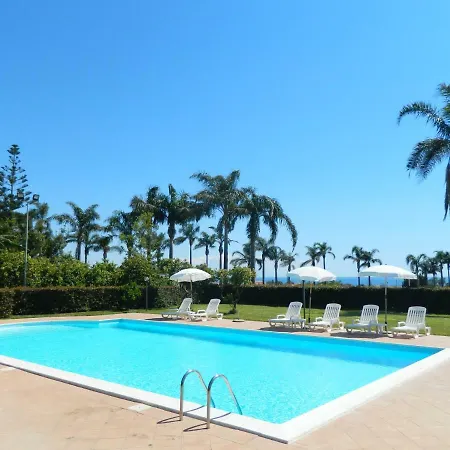 Farm stay La Grevillea Riposto