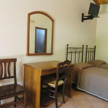 La Grevillea Farm stay Riposto