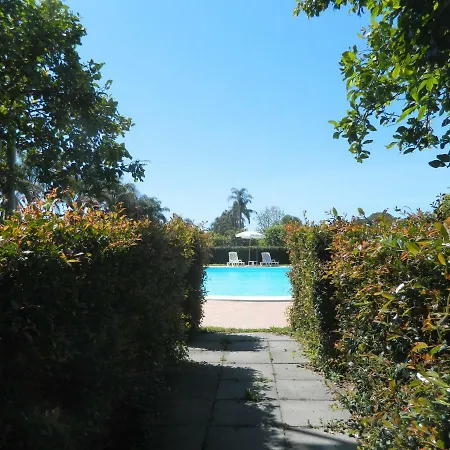 La Grevillea Farm stay Riposto
